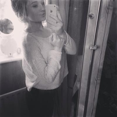 Instagram - paigelouise54 

sc- its-paige