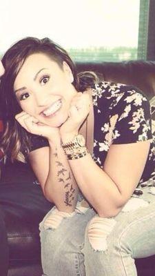 GiveMeLoveDemii's profile picture. I'm very italian lovatic.Demi I love you I#Demi#Lovato#Italy#