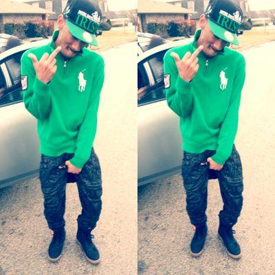 Living My Life The Only Way I Kno How. Get Wit It Or Get Lost. IG: BeeeJonessThaGreatt 
Kik: BeeJonesMf