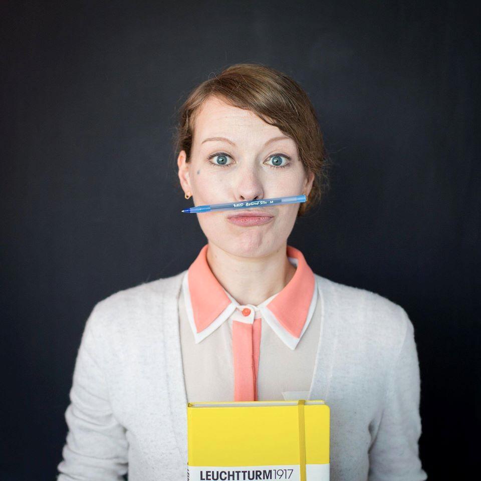web dev bootcamp graduate + coms specialist at @munkschool + cat wrangler (opinions are my own)