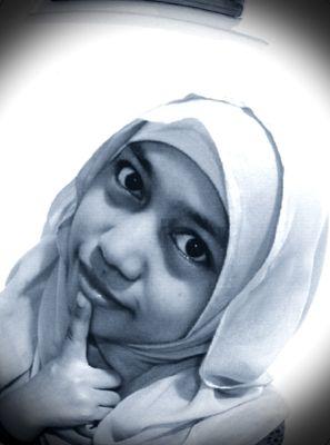 Nurchalisha94's profile picture. 