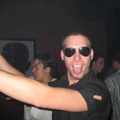 DePaul Graduate - Amateur Boxer - I drink red wine so wut!? Nickname- The Big Sleazy - The Wop Genius #FugItAboutIt #WeDemBoyz