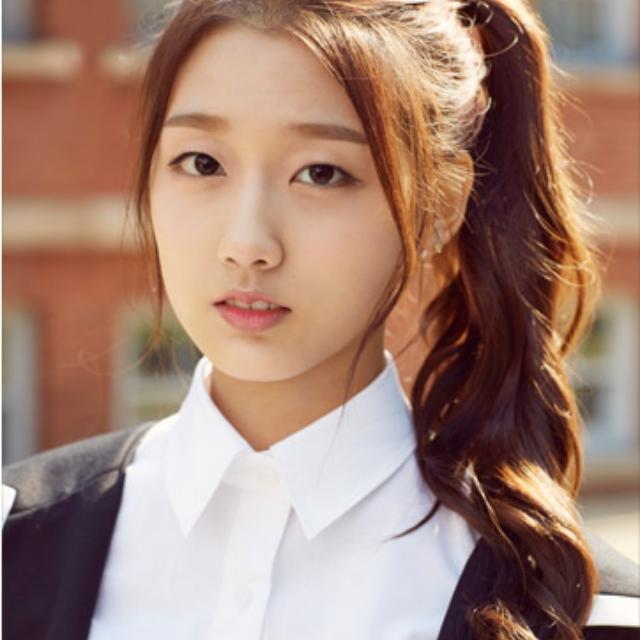 Beautiful maknae of Lovelyz || 4June98 ||