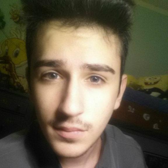 Heyyy, I am Aris and i am 16 years old. My dream is to become a succesful actor and i will not stop trying until it comes true