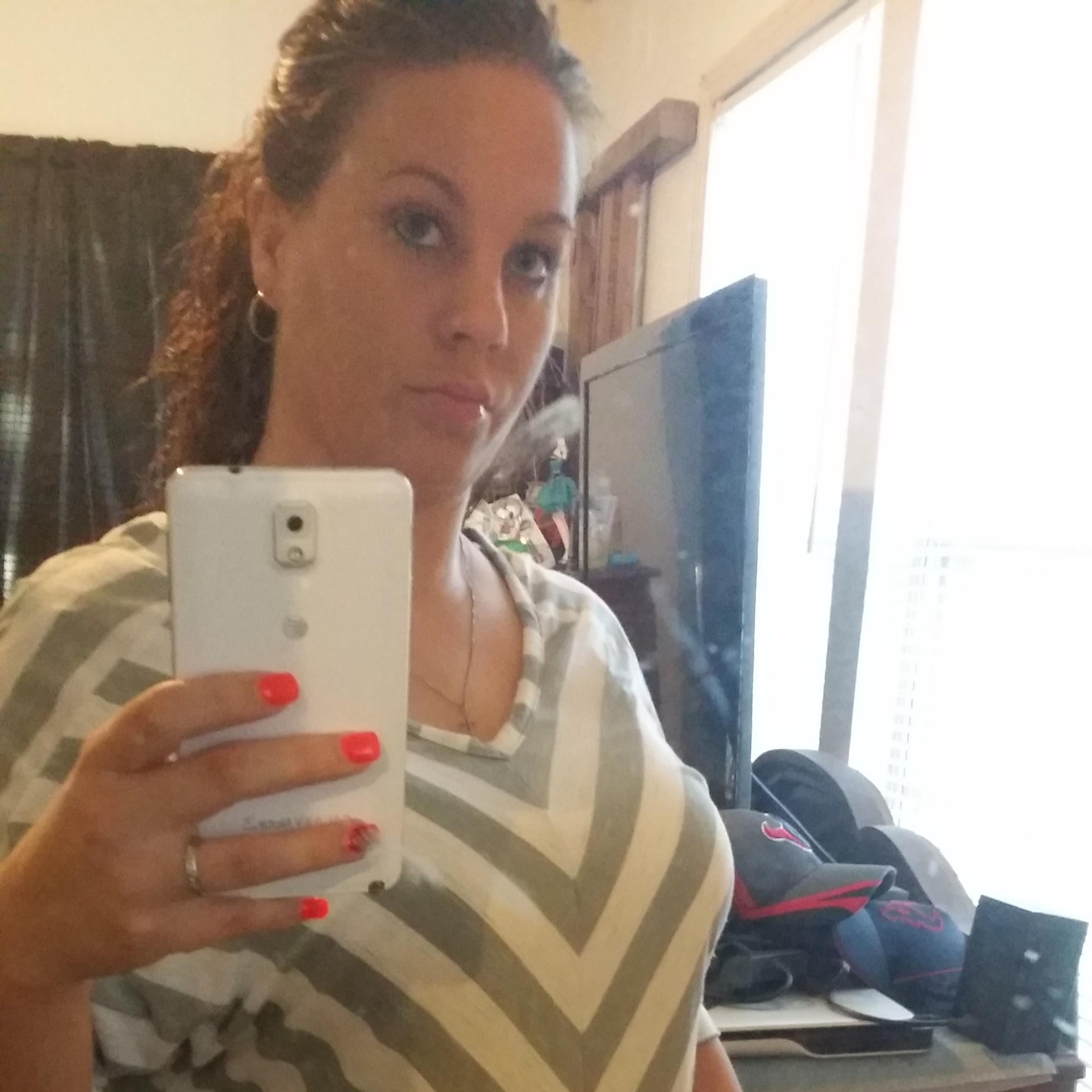 angela_mangum84's profile picture. 