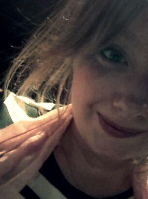 Phoebbc97's profile picture. 'Bee'