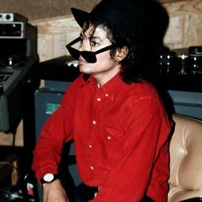 Missing_MJ_'s profile picture. Michael Jackson is my life and my favourite everything ♡♡