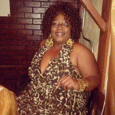 queenhunnibee's profile picture. 