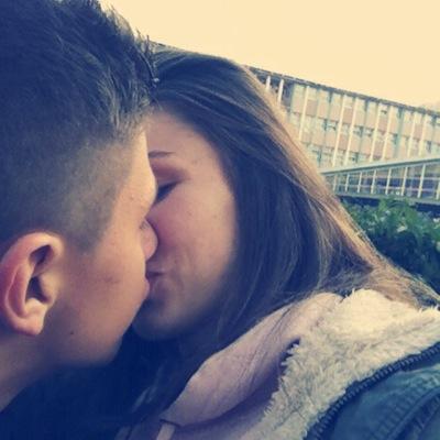 CmtKevin's profile picture. Le monde appartient a ceux qui se lève tôt alors je n'dort pas.
Salomé ❤️✨