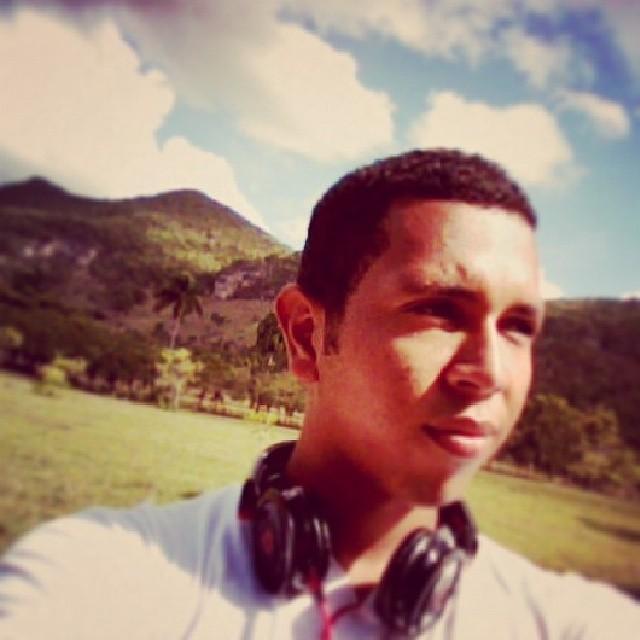 bnymartinez's profile picture. me gusta la musica electronica y el diseño grafico, #Banilejo #gamer #electro #combobreaker