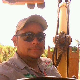 ElisauEv's profile picture. 