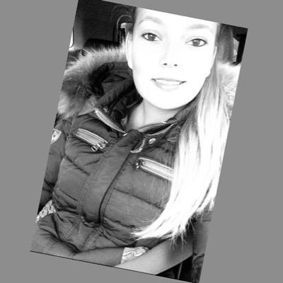 Love my friends and family ♥ Goldhoorn's dynamite ♥ Best friends @Heyitsmerelxo & @daffie116 ♥