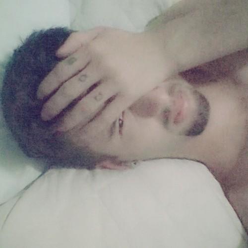 (Instagram - ThadeuB) (Snap - thadeub)