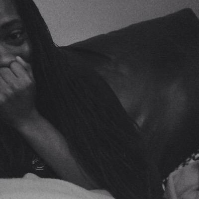 oml_jay's profile picture. ᑎO OᑎE ᑕᗩᑎT ᕼEᒪᑭ EᐯEᖇYOᑎE ᗷᑌT EᐯEᖇYOᑎE ᑕᗩᑎ ᕼEᒪᑭ ᔕOᗰEOᑎE