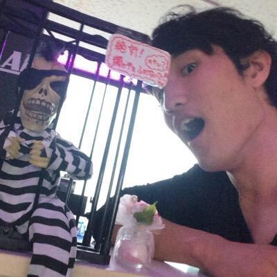 たかやんだよ(｀・∀・´)
ニコ生は鑑賞┌|≧∇≦|┘  スイーツ系男子
