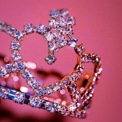 Bijosoku_News's profile picture. 毎日楽しみに覗く美容サイトを目指して活動開始！運営者も、記者も、すべて30代以上の大人の女性です。ダイエット、アンチエイジング、コスメなどなど…綺麗になるニュースを世界中で探します！ご一緒に美女を目指しませんか？