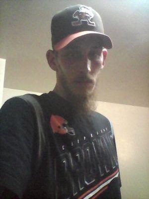 hi I'm Greg I live in Denver and work at a warehouse and I have two kids one past away October 26th 2013 if you want to know more hit me up