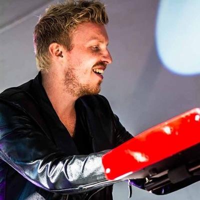 Pianist / Keyboardist / Arranger / Composer