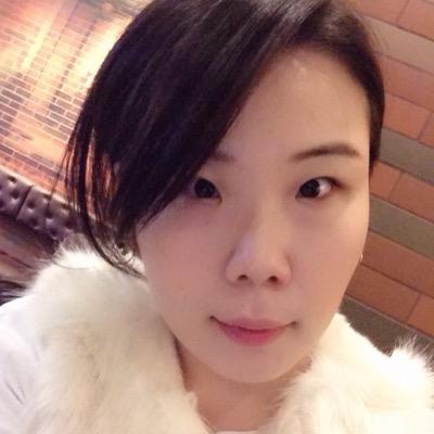 carrymecarrieme's profile picture. ♥️Life / Fashion / Eat / Trip ENJOY ⭕️INSTAGRAM: https://t.co/Mm4J07QjGe