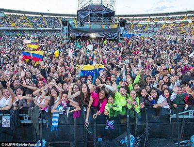 latin_direc's profile picture. ✨One Direction✨ Las latinas somos las que más damos y menos recibimos.