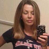 valeriemalone17's profile picture. 