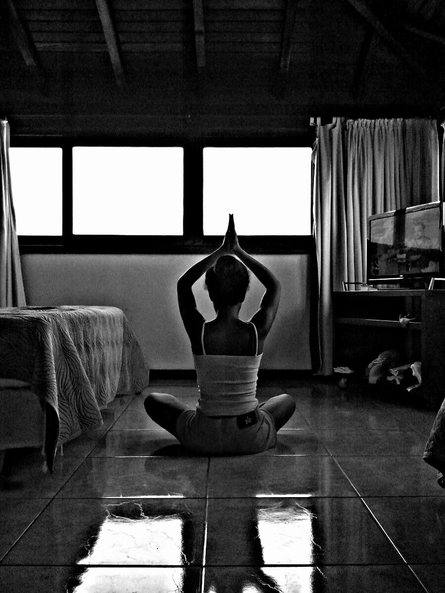 justeensecute's profile picture. essa rede social já morreu para eu poder fazer de meu diário?