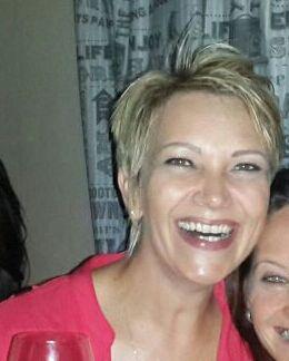 BekkerCorlia's profile picture. Life is awesome and the hell with the rest!