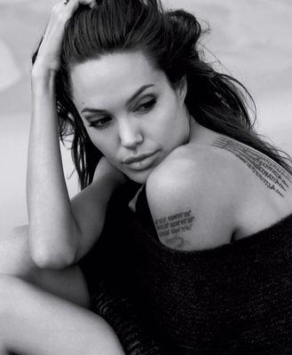 If love is a fatal sin, then why do we still breathe it? Why do we find the feeling pleasant? @RebelliouseSwan_ is my swan. ||#Taken|#OUAT|#50ShadesOfMal||