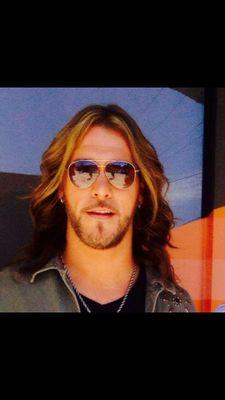 Here to support all things Craig Wayne Boyd. Winner of THE VOICE Season 7. He is THE VOICE!!!