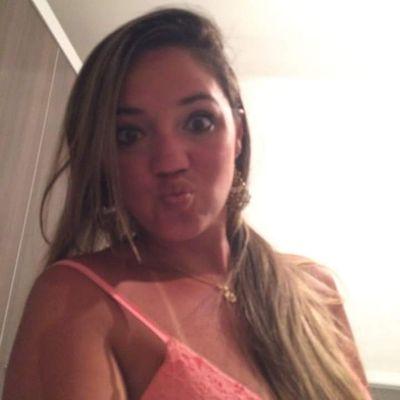 Nathaliaahh's profile picture. Um sorriso vale mais q mil palavras! me faça sorri e verás quem sou eu