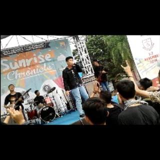 GUITARIS  XENOVIA BAND ♬ -  Music Is My Love