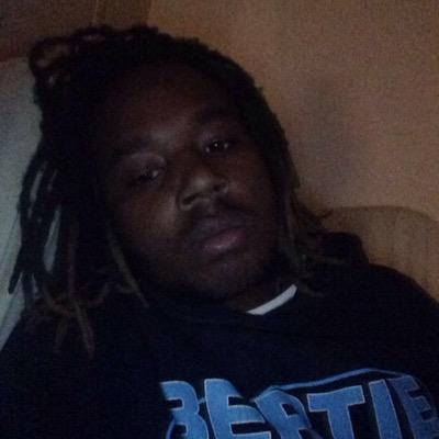 kik:drizzy_killa IG:@aundrewawagrascoe snapchat:@arascoe288 FaceTime ask me for that oovoo: @drizzy94