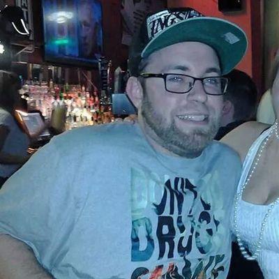 supertim420's profile picture. 