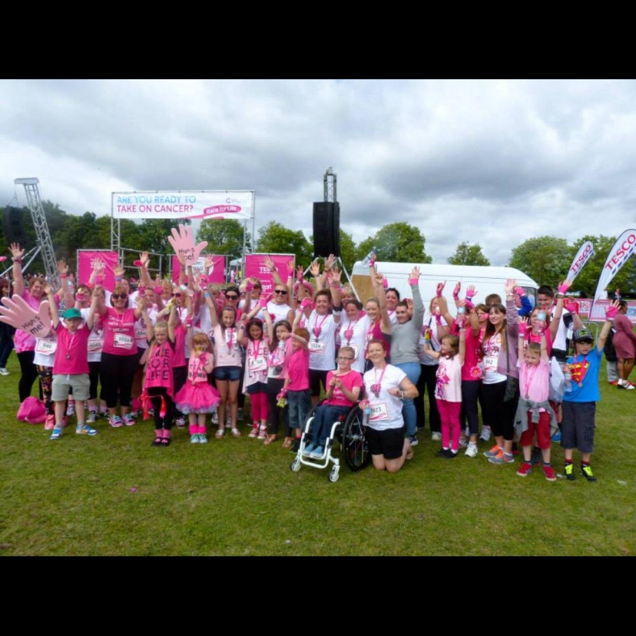 Dawnmarie7676's profile picture. Mum to Lewis & Rachel :) Have interest in Spinal Cord Injury & car seat safety unfortunately from personal experience. Patient @TheChristie and fundraiser xx