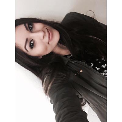 JuliaaRaee's profile picture. 🔮✨