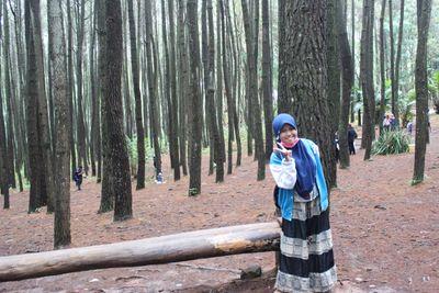 ekpresikan dirimu seperti yang kau mau ^___^,tapi jgn seenaknya juga :-D(klwat batas mksudnya)