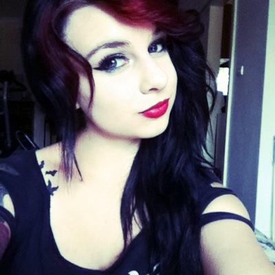 Tara, 19, i hate humans and love cats, cars and tattoos