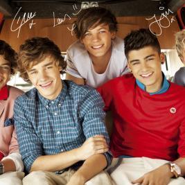 One DirectionVerified account
@onedirection
1D's new album FOUR - out now http://t.co/HYHPLwDyPc  'Where We Are: Live From San Siro Stadium' DVD - out now