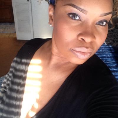 lialove's profile picture. 