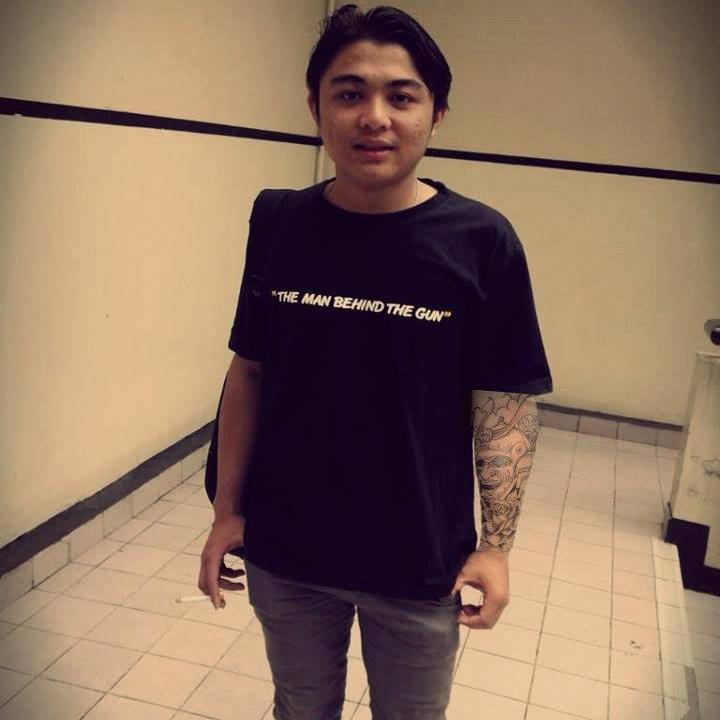 Asik Asik aja...

i'm persija fans