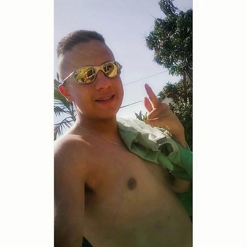 Sobrevivendo como manda o dia a dia !