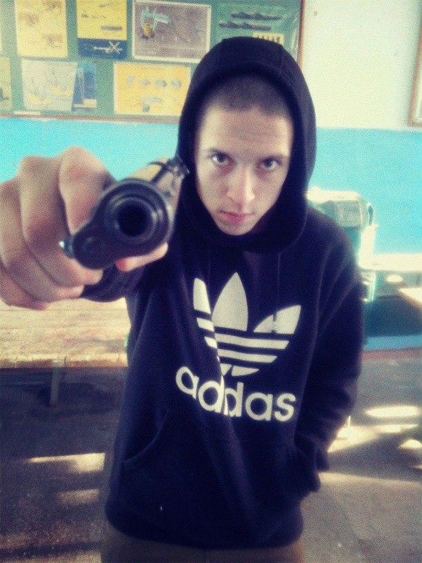 танцы, друзья, учеба)
