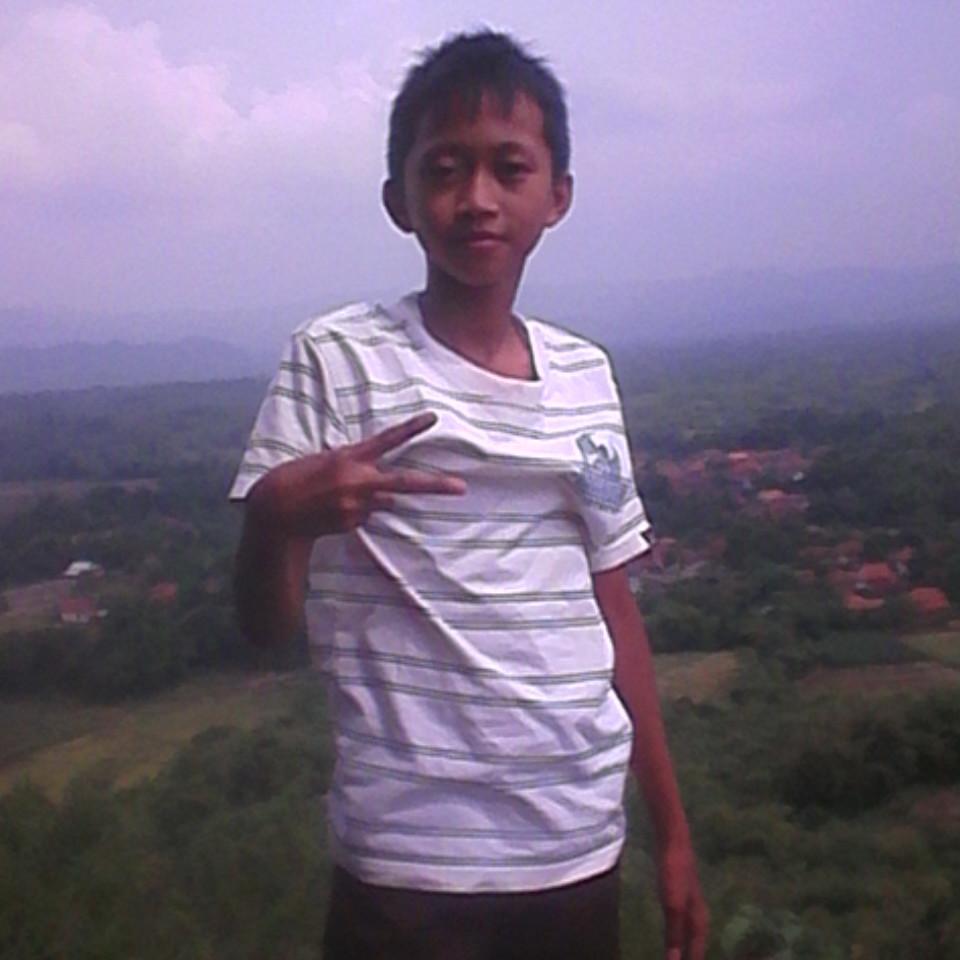 DeniChampoet's profile picture. 