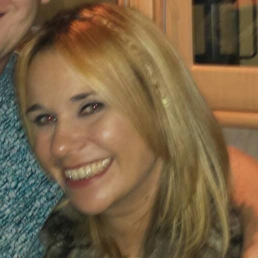 mskellyclose's profile picture. Model turned Creative, Studies and Works in Advertising.