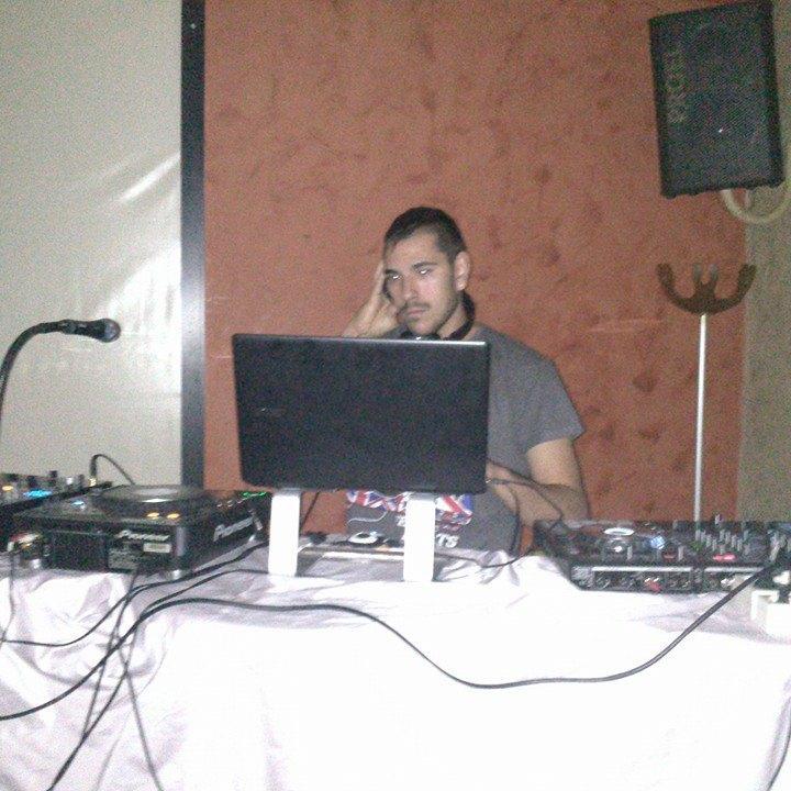 isidj1990's profile picture. mecanico