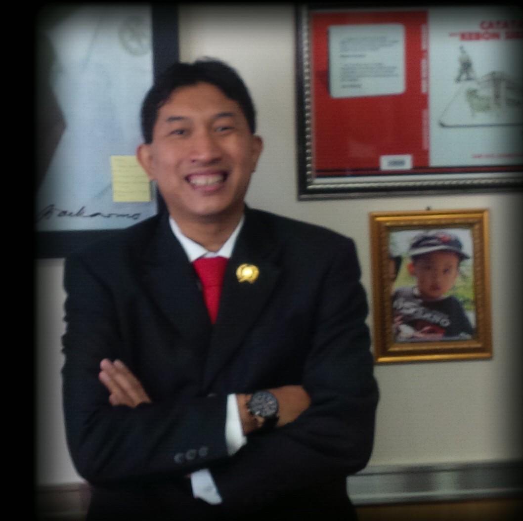 Fraksi PDI Perjuangan
DPRD DKI Jakarta
2019-2024
Komisi A (Pemerintahan Pertanahan)