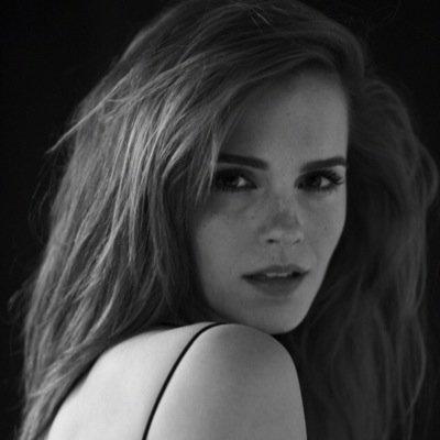 Hermsite's profile picture. Quinto curso. Lista a más no poder. Patronus: nutria. Amiga de mis amigos.  Astuta. Gry, por lo tanto valiente. @Ronaldsuite #Pottertty