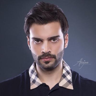 كم مرّه أنوي أوصله بس أستخير أخاف أجي عقب المفارق وأنكسر!!