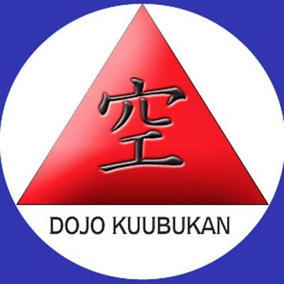 Somos una escuela tradicional de Aikido. Nuestra escuela recibe el nombre de DOJO KUUBUKAN, que significa Escuela de Budo del Vacío.