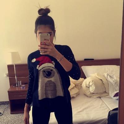 follow me i follow back!!